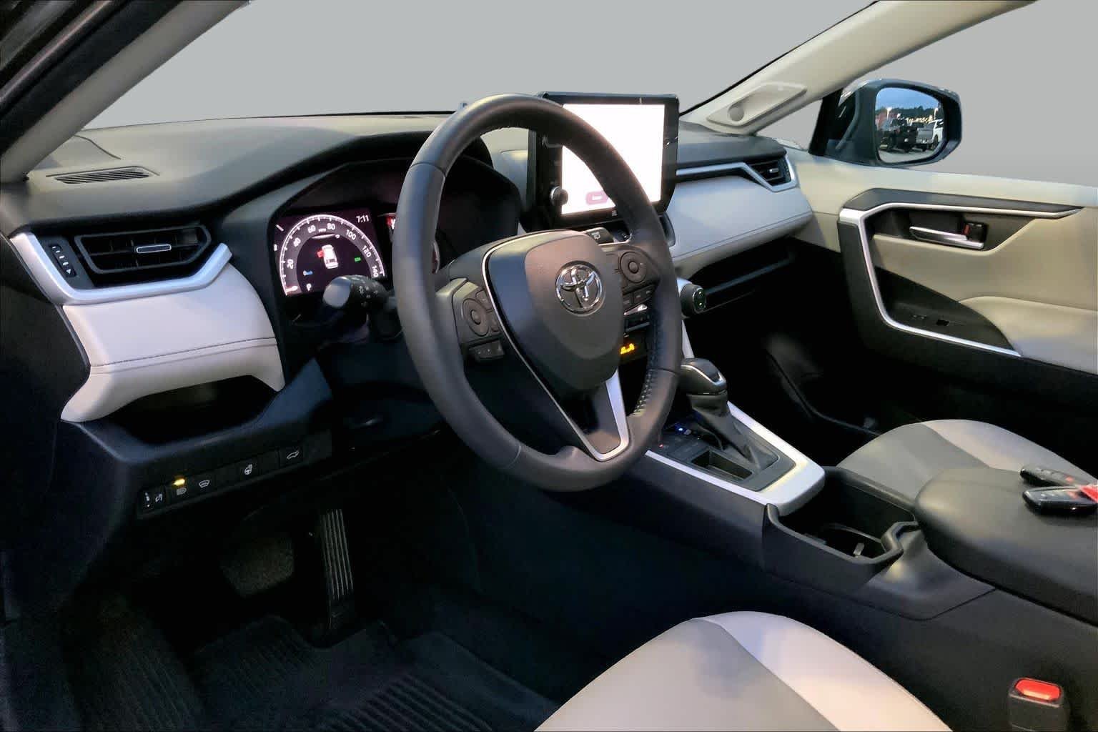 Certified Used 2023 Magnetic Gray Metallic Toyota XLE Premium image 17