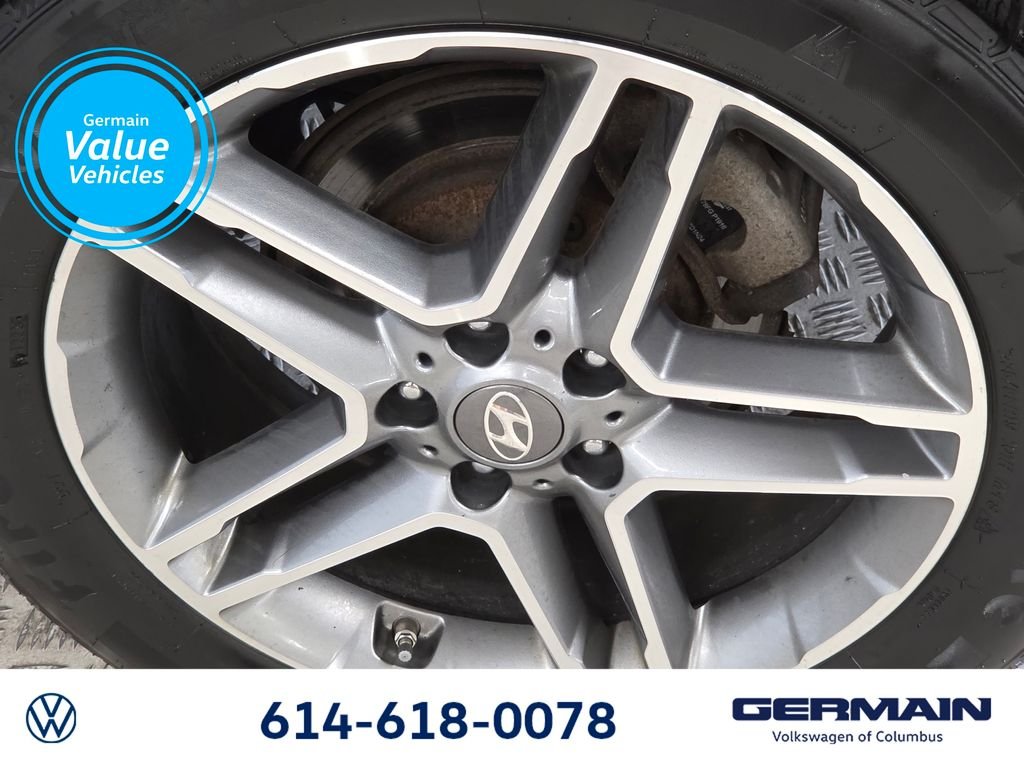 Used 2017 Silver Hyundai Limited Ultimate image 11