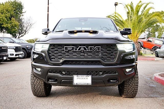 New 2026 Diamond Black Crystal Pearl-Coat Exterior Paint RAM RHO image 5