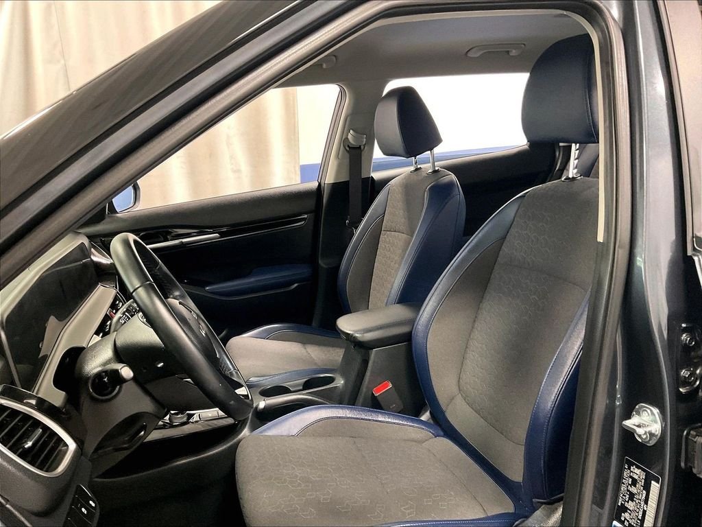 Used 2025 Gray Kia S image 10