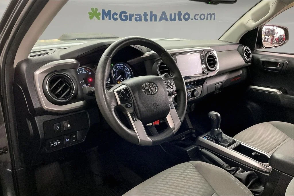 Used 2022 Gray Toyota SR5 image 18