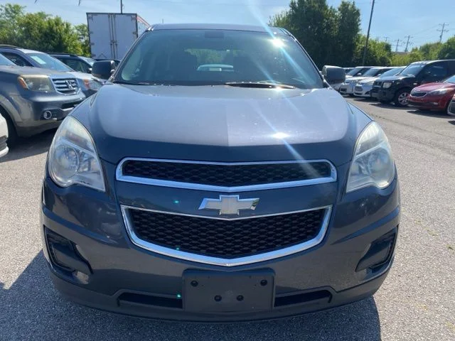 Used 2011 Gray Chevrolet LS image 2