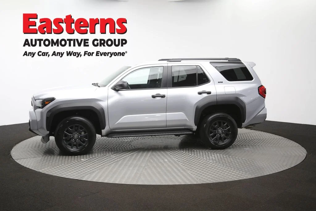 Used 2025 Silver Toyota SR5 image 58