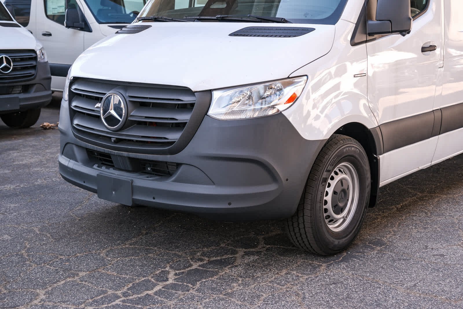 New 2025 Arctic White Mercedes-Benz Cargo 170 WB High Roof RWD Electric Motor image 11