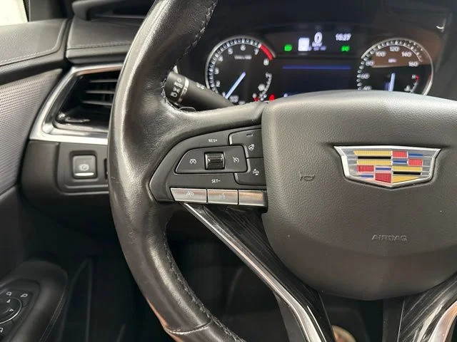 Used 2023 Green Cadillac Premium Luxury image 24