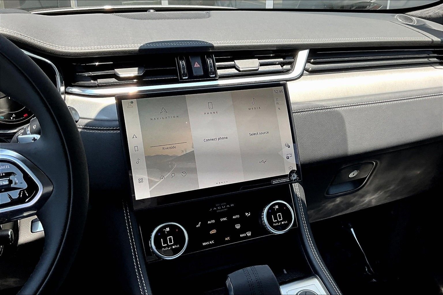 2026 Jaguar F-Pace R-Dynamic S - Photo 7