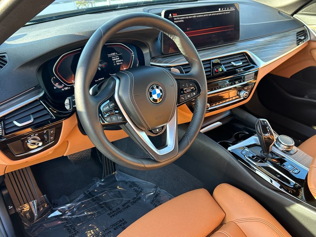 Certified Used 2023 Phytonic Blue Metallic BMW 540i image 13