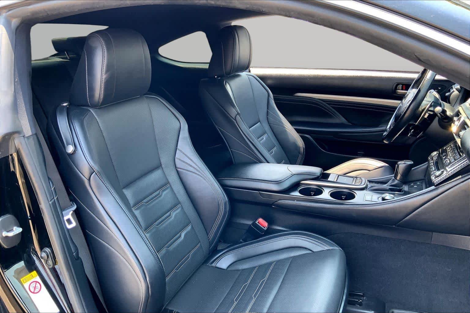 Used 2015 Obsidian Lexus  image 8