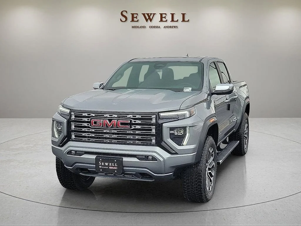 2026 GMC Canyon 4WD Denali Crew Cab Short Box's photo