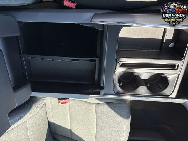 New 2025 Oxford White Ford XLT image 19
