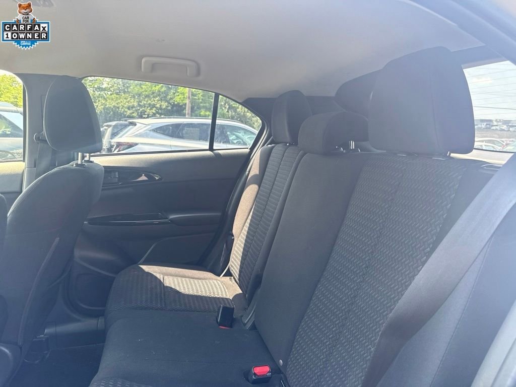 Used 2022 Silver Mitsubishi LE image 10