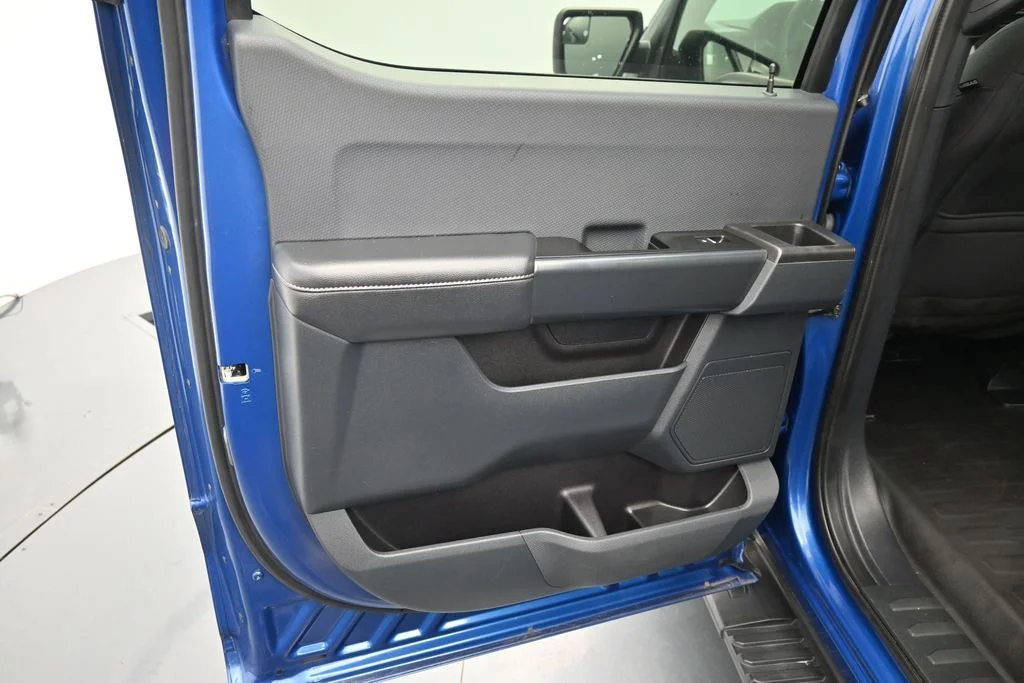 Used 2023 Blue Ford XL image 15