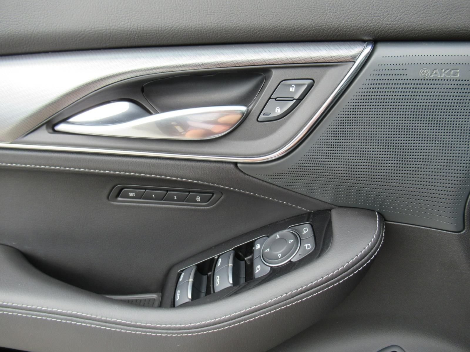Used 2025 Black Cadillac Premium Luxury image 23