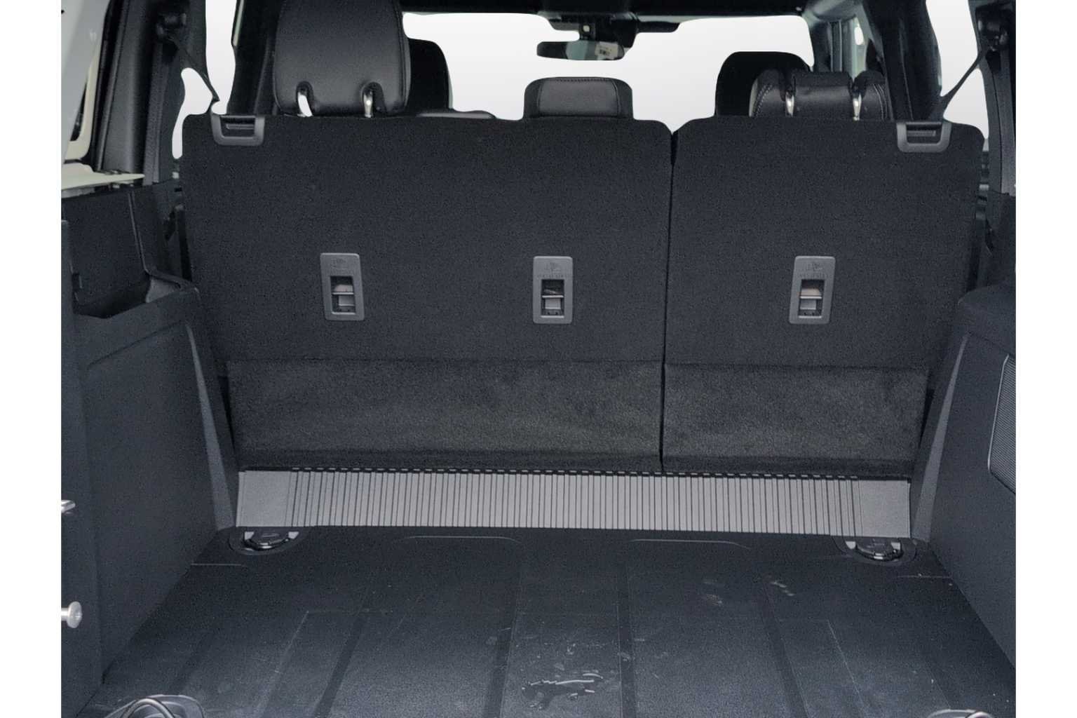 New 2026 Avalanche Gray Ford Badlands® image 11