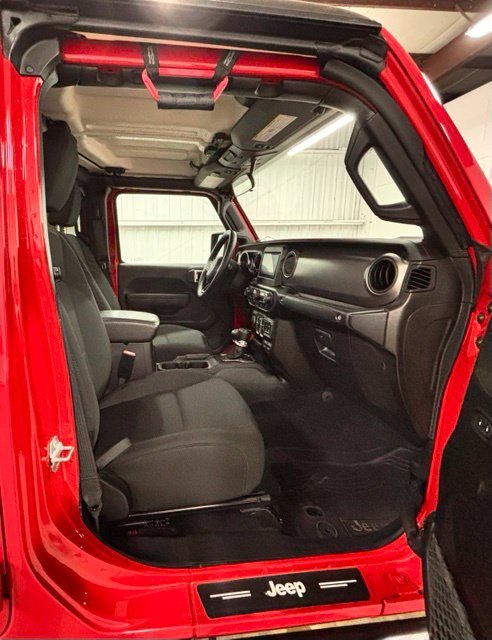 Used 2022 Red Jeep Willys image 18