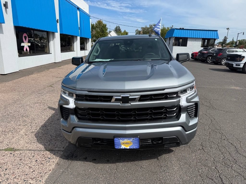 New 2026 Sterling Gray Metallic Chevrolet RST image 4