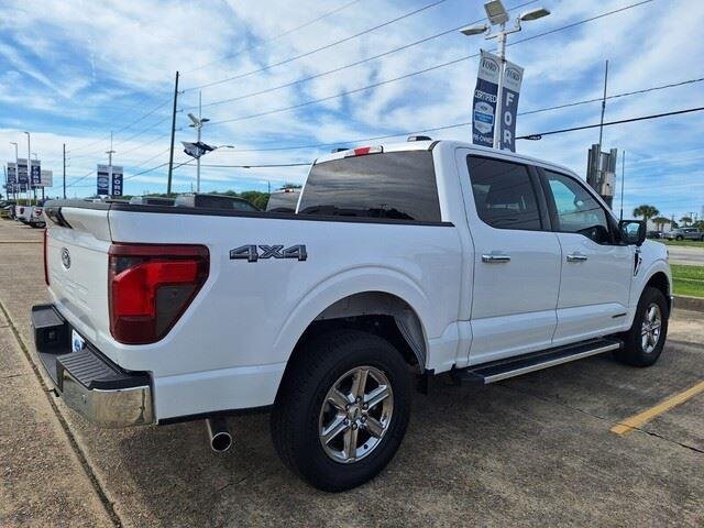 Used 2024 Oxford White Ford XLT image 5