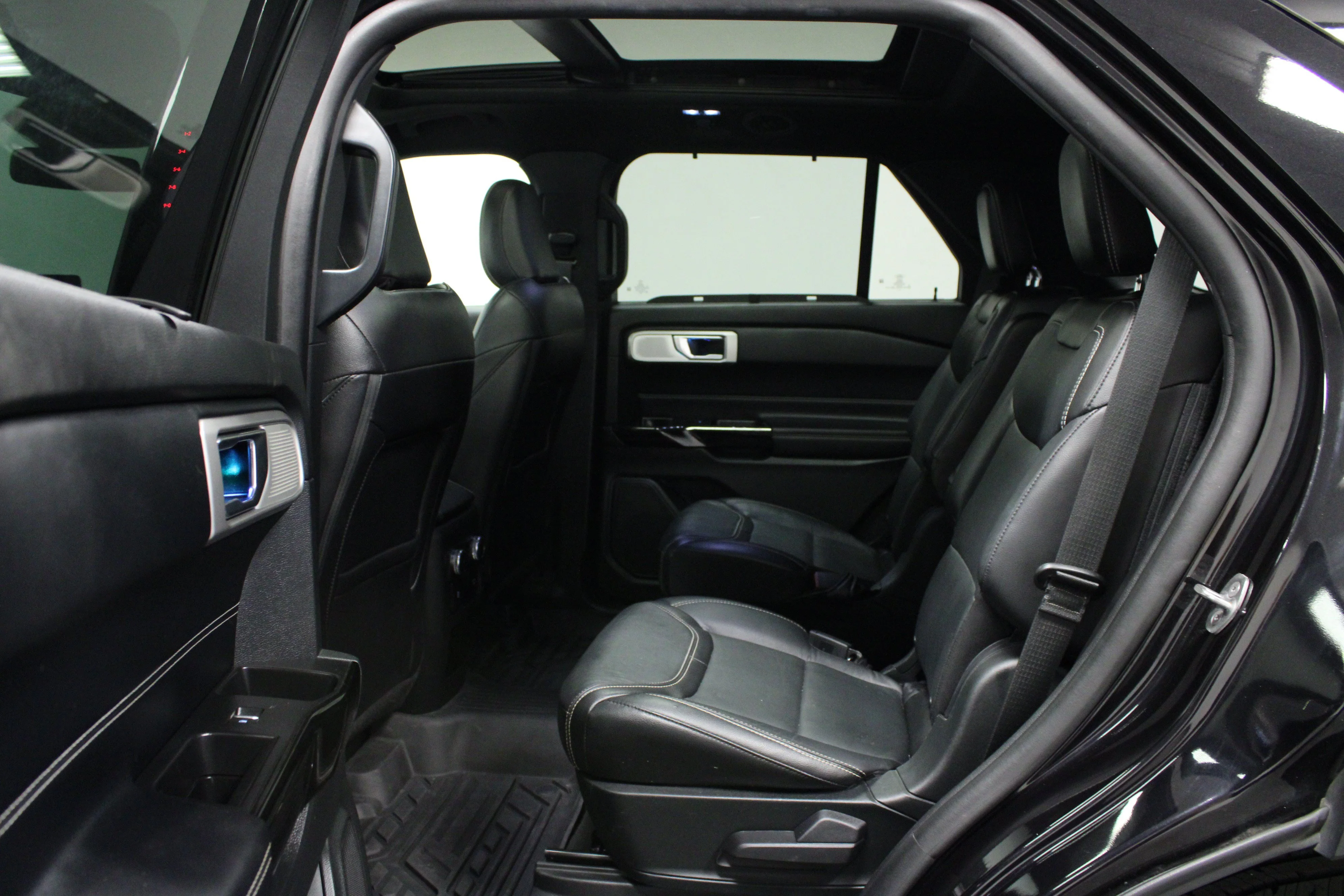 Used 2021 Black Metallic Ford ST image 13