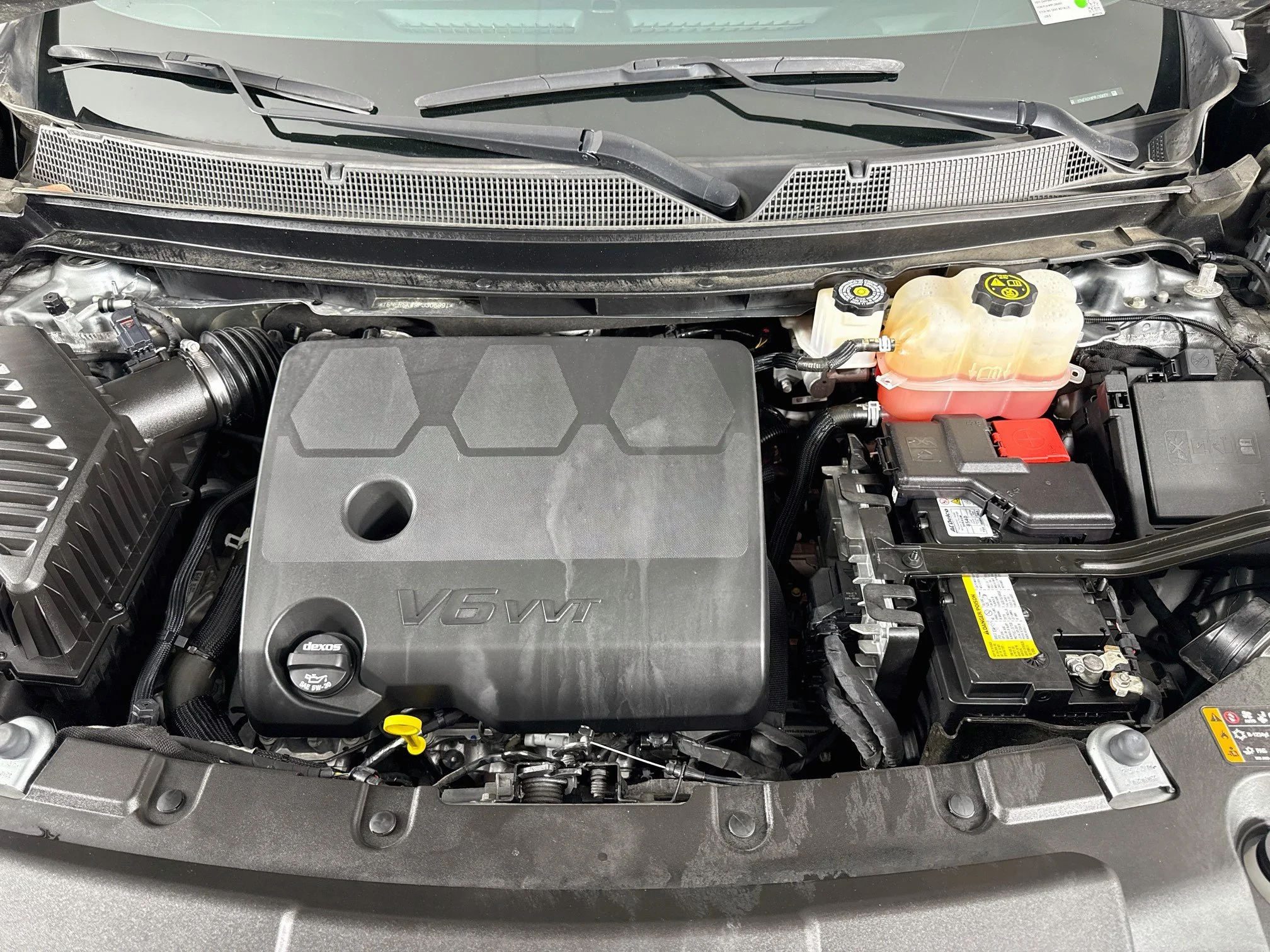 Used 2023 Sterling Gray Metallic Chevrolet LT Cloth image 31