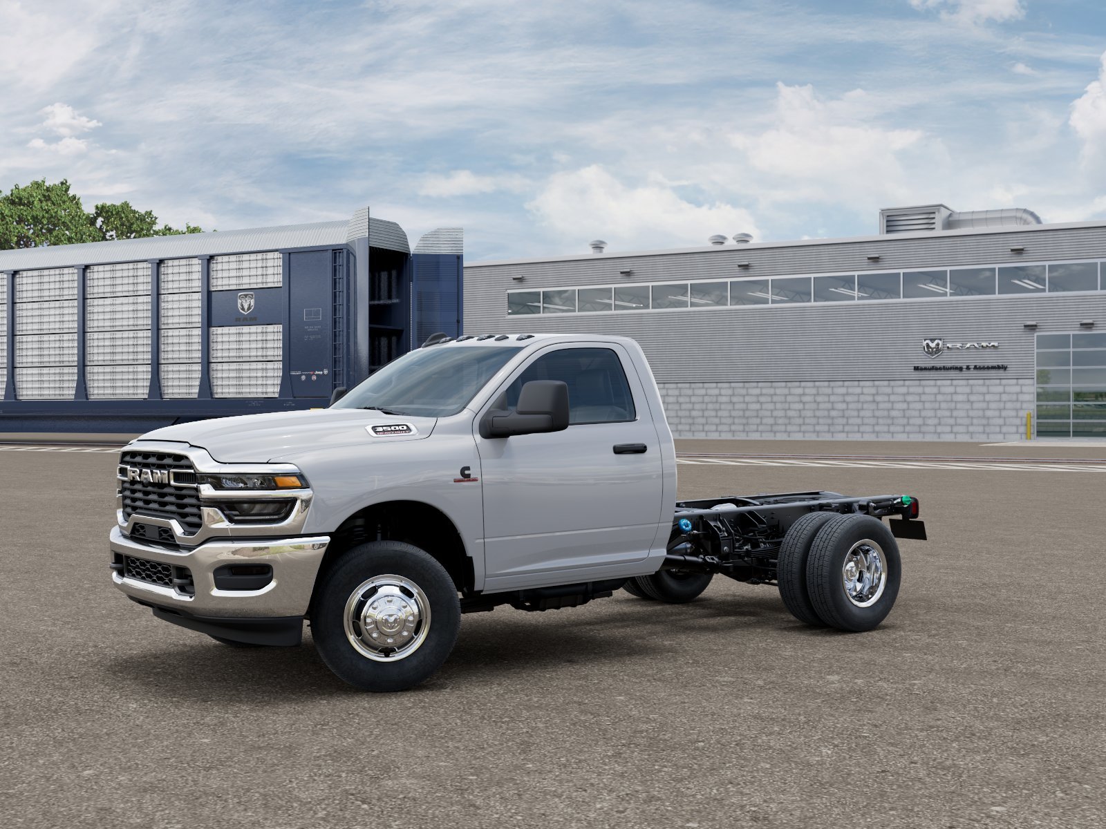 New 2026 Bright White Clear-Coat Exterior Paint RAM Tradesman image 2
