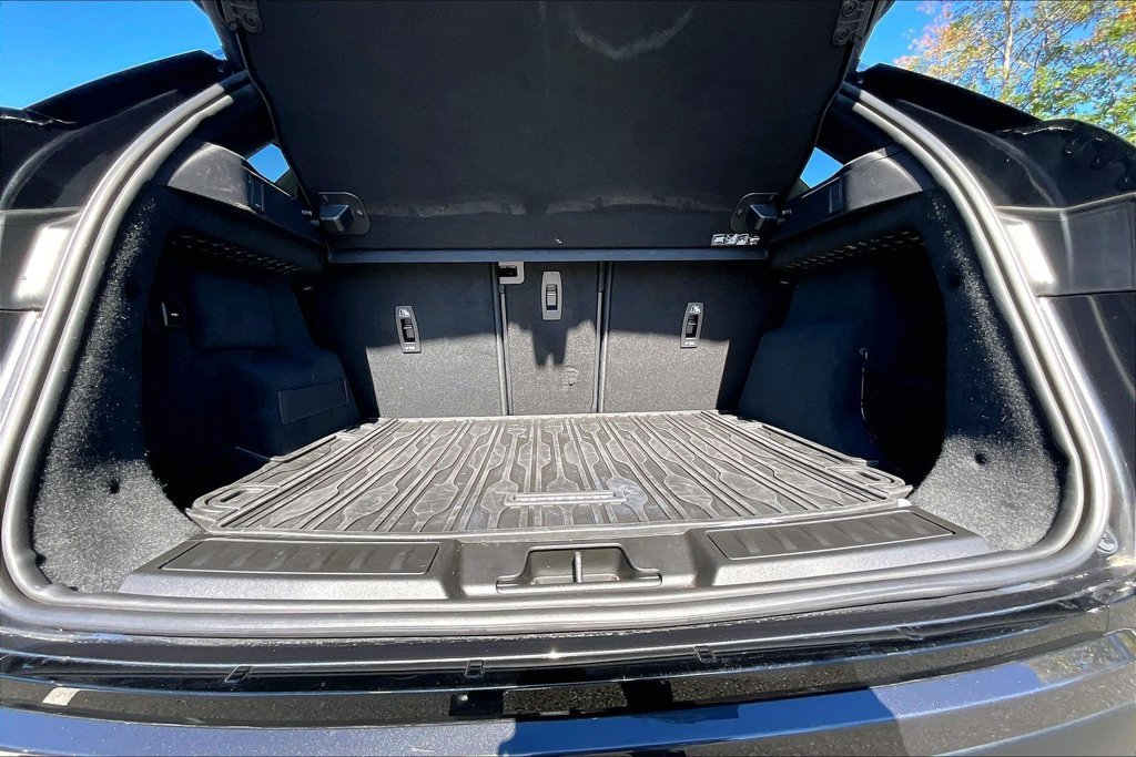 Used 2026  Land Rover S image 27