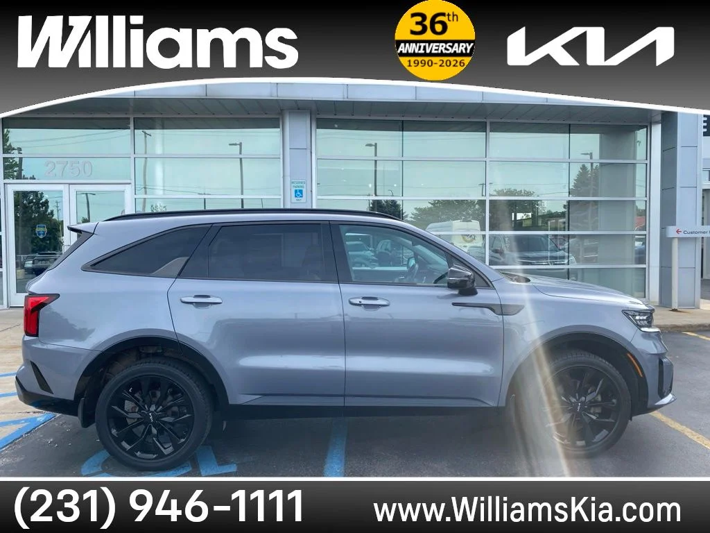 Used 2023 Silver Kia SX image 1
