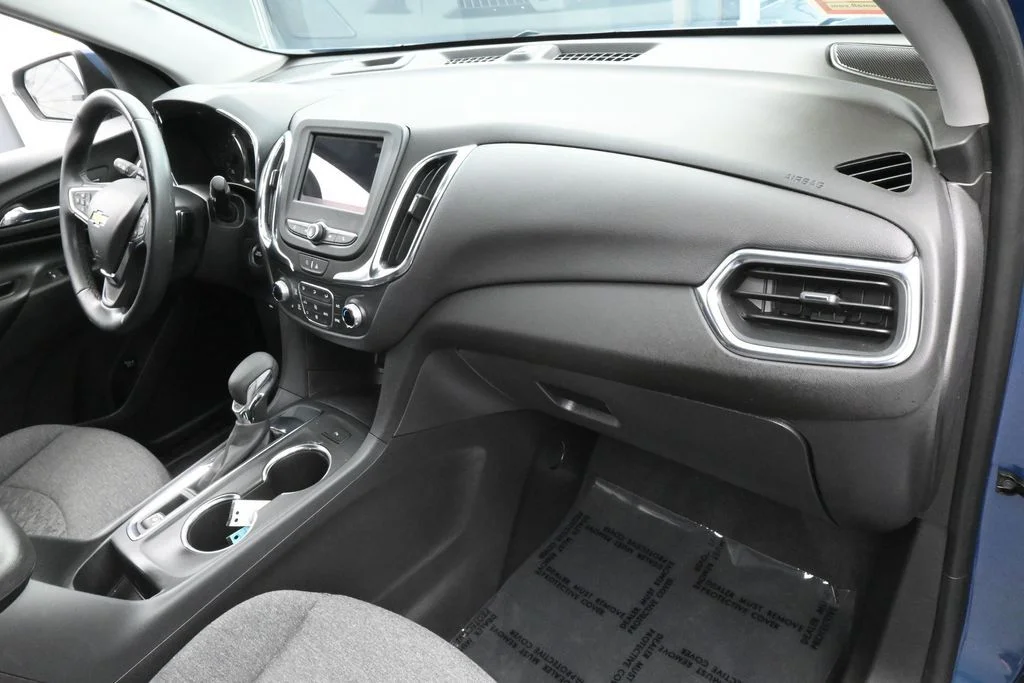 Used 2024 Lakeshore Blue Metallic Chevrolet LT image 42
