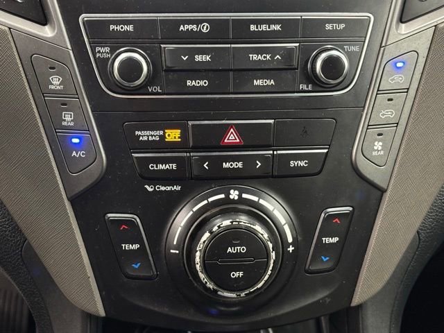 Used 2017 Night Sky Pearl Hyundai SE image 25