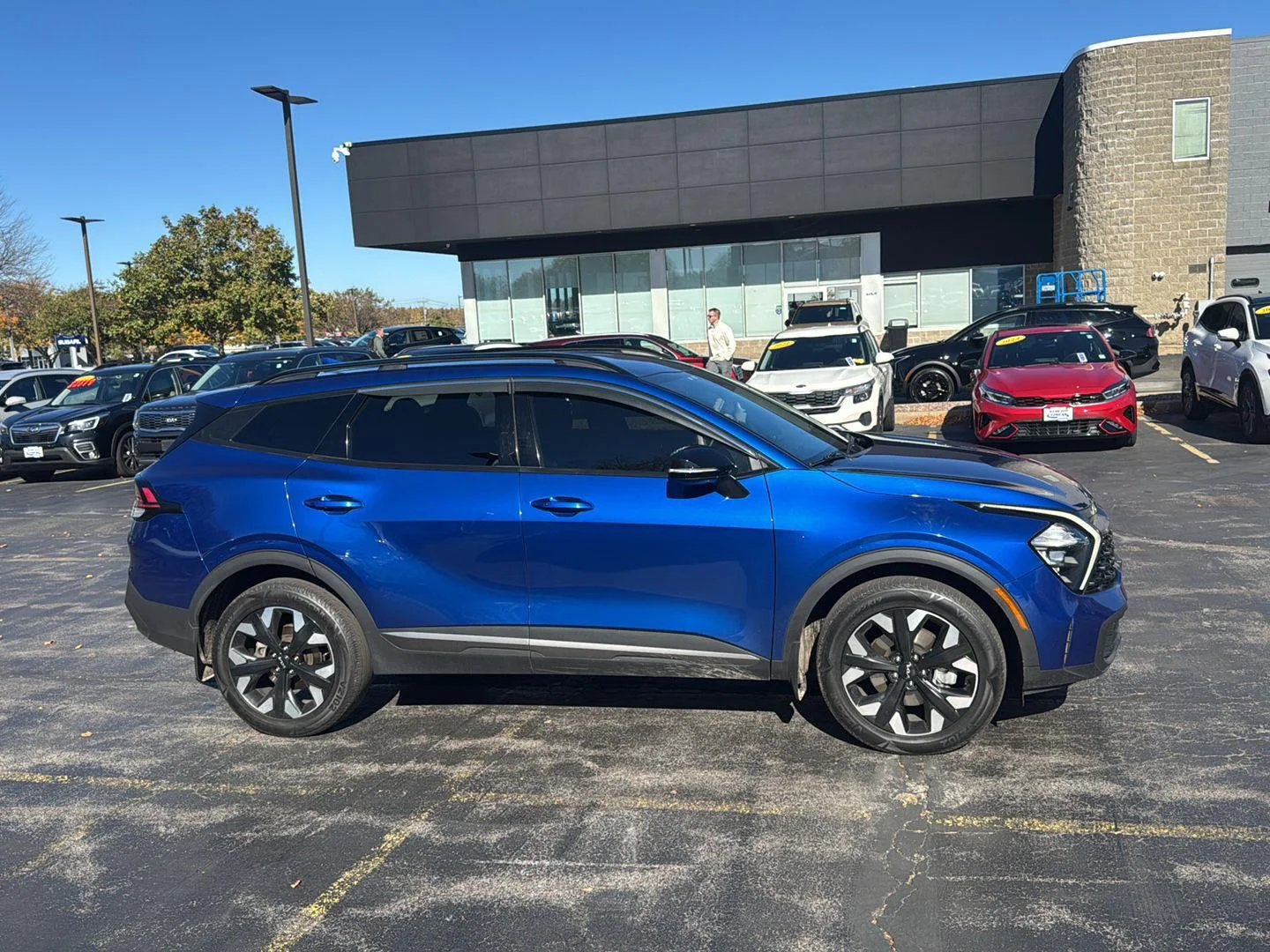 Used 2023 Sapphire Blue Kia X-Line image 10