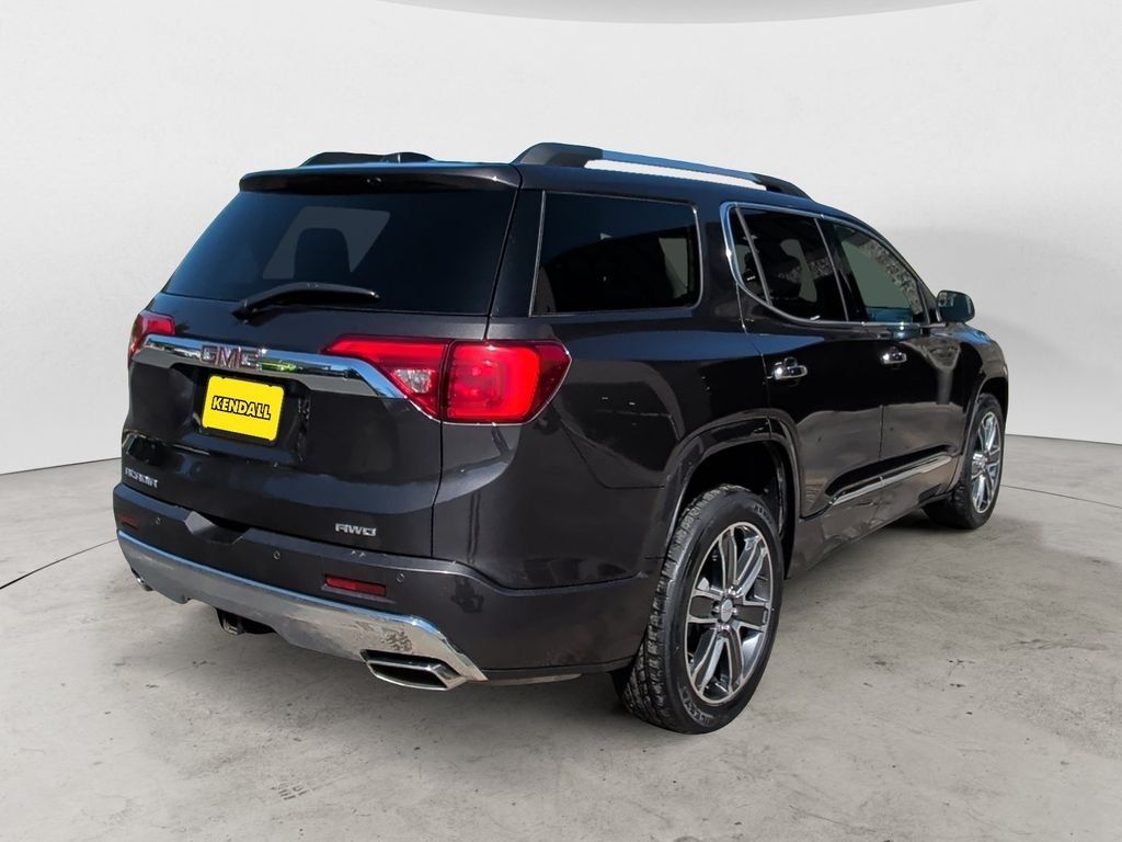 Used 2019 Silver GMC Denali image 5