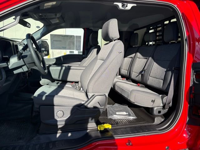2026 Ford F-550SD — photo 11