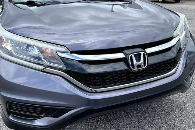 Used 2016 Modern Steel Metallic Honda SE image 29