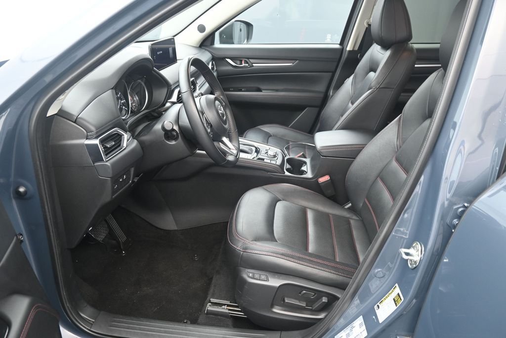 Used 2024 Gray Mazda 2.5 S Carbon Edition image 18