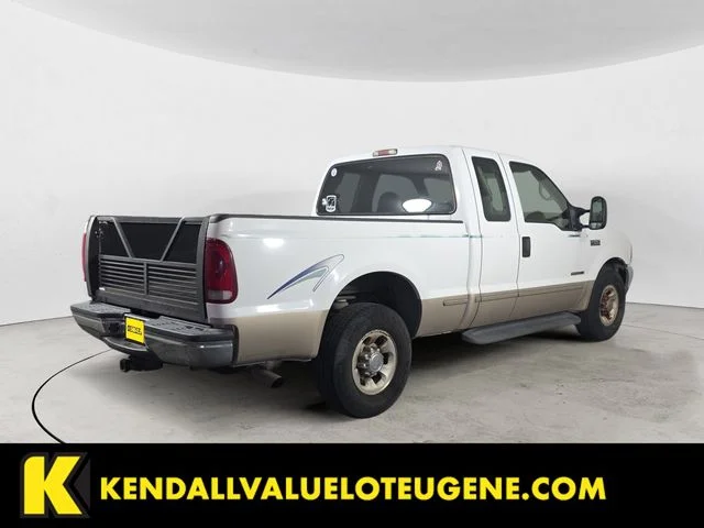 Used 1999 White Ford XLT image 2