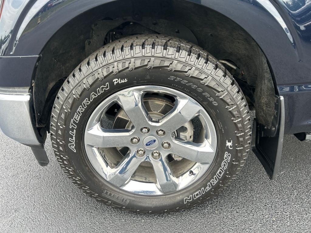 Used 2021 Blue Ford Lariat image 9