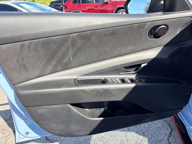 Used 2025 Blue Hyundai Base image 33