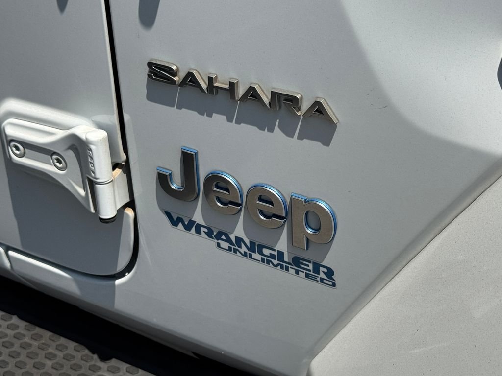 Used 2022 White Jeep Unlimited Sahara 4xe image 15