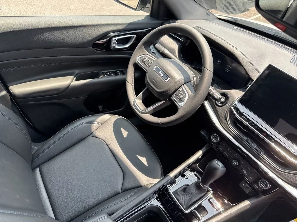 2025 Jeep Compass Limited - Photo 26