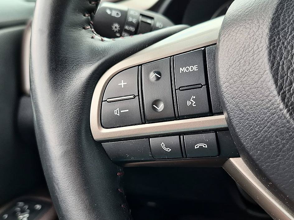 Used 2018 Matador Red Mica Lexus RX 350 image 17