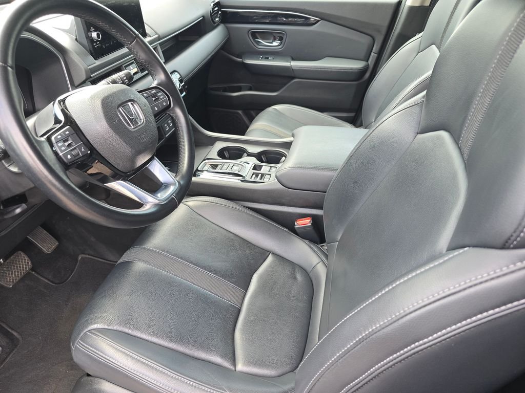 Used 2023 Black Honda EX-L image 17