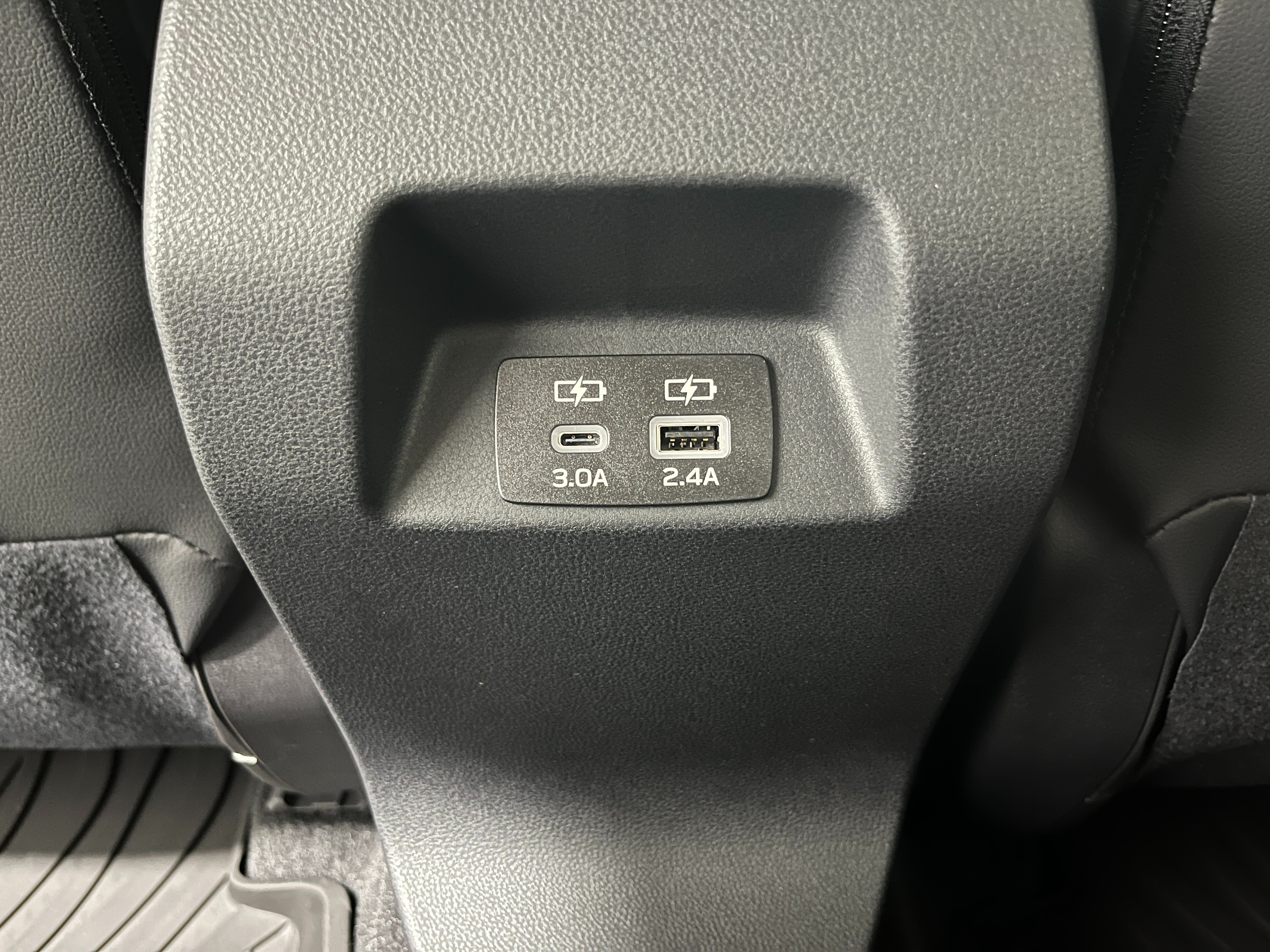 New 2026 MAGNETITE GRAY PEARL Subaru Limited image 25