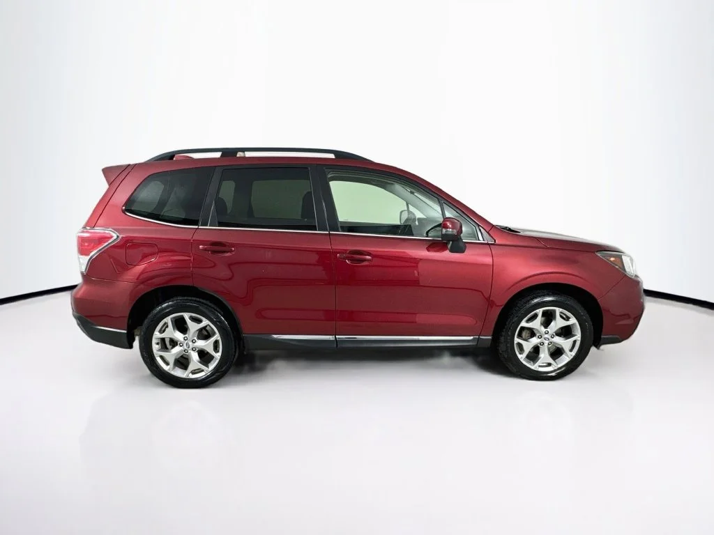 Used 2017 Venetian Red Pearl Subaru 2.5i Touring image 8