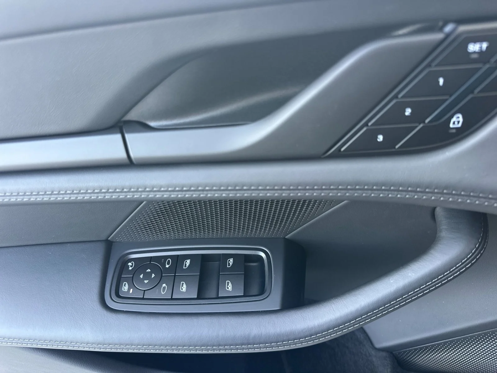 New 2026 Jet Black Metallic Porsche Black Edition image 12