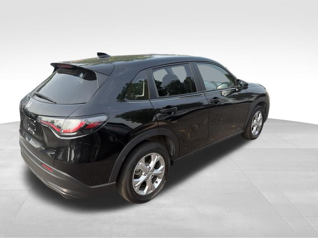 Used 2025 Black Honda LX image 6