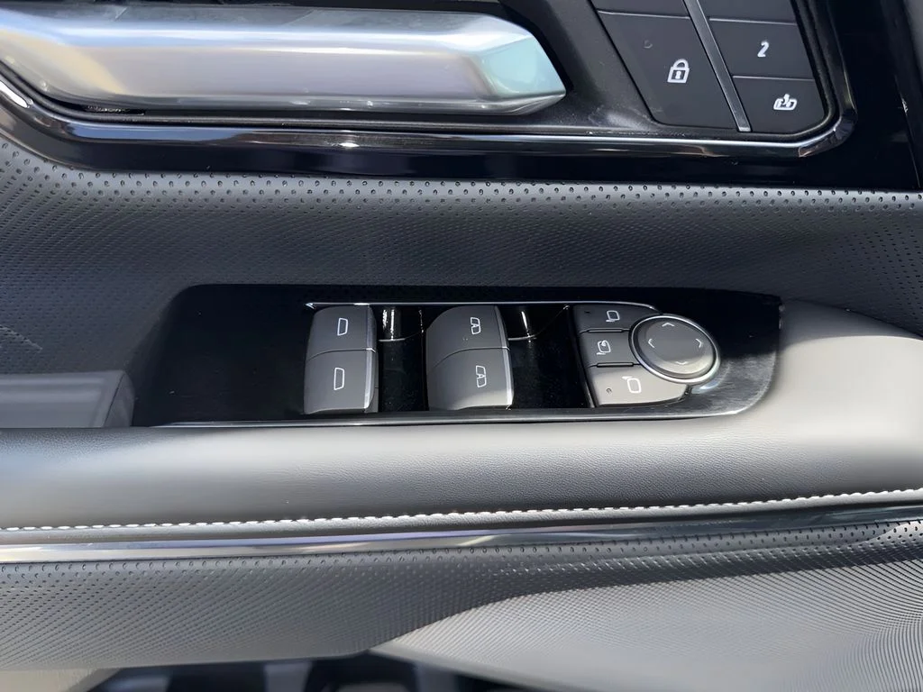 Used 2025 Gray GMC Denali image 27