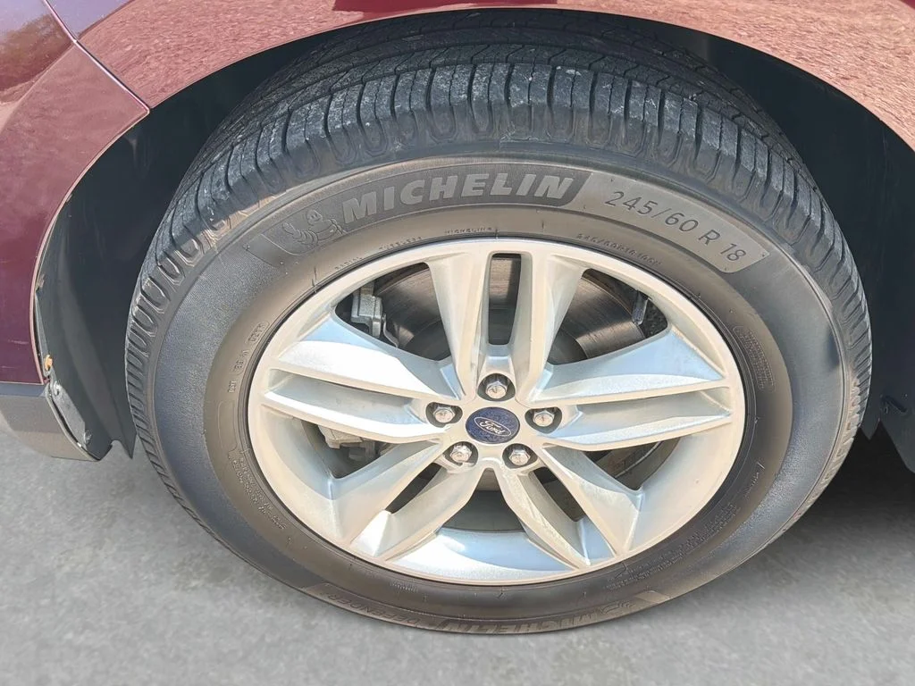 Used 2017 Red Ford SEL image 12