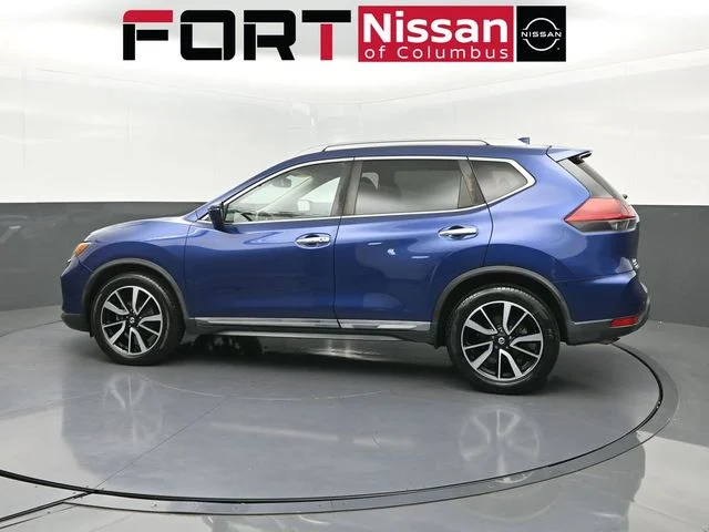 Used 2020 Blue Nissan SL image 4