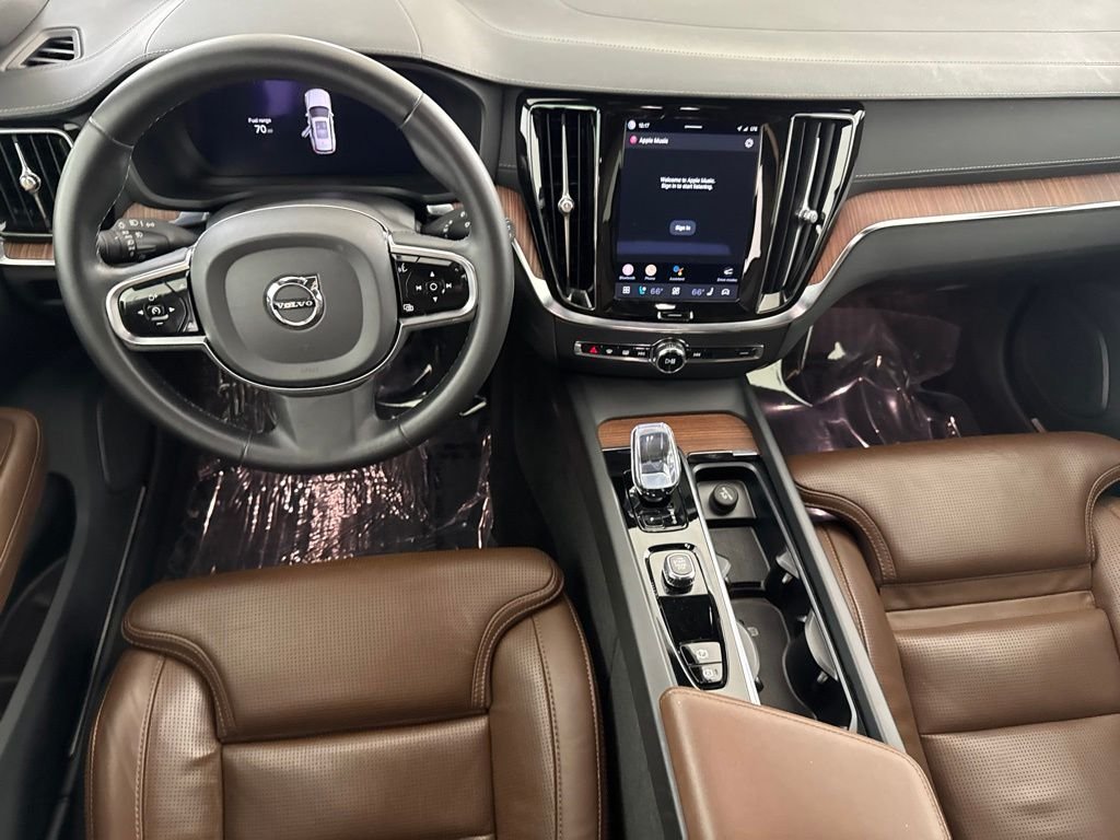 Used 2023 Gray Volvo Ultimate image 28