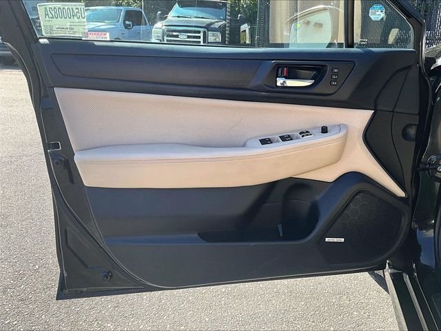 Used 2017 Black Subaru 2.5i image 19