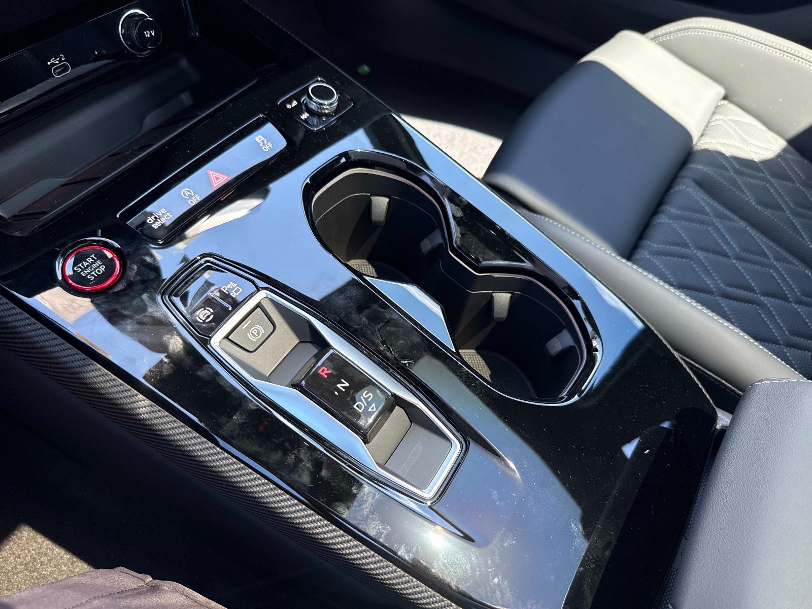 New 2026 Glacier White Metallic Audi Premium Plus image 25